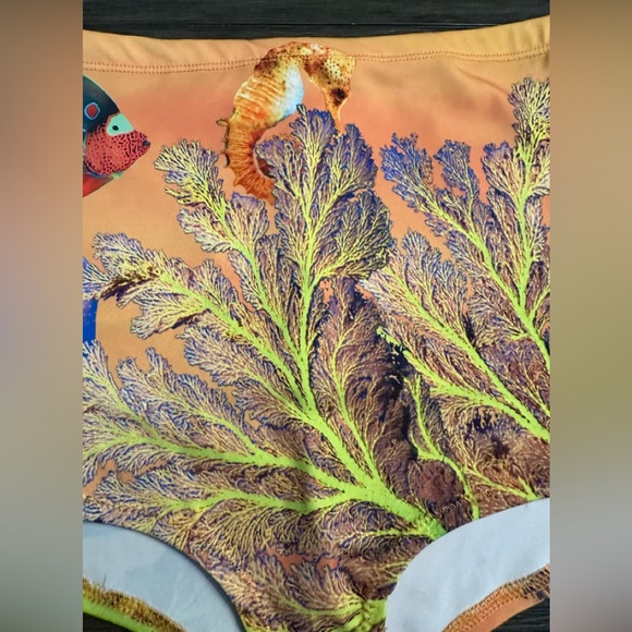 ZARA Ocean Reef Design Tap Shorts - Size M - Picture 3 of 14